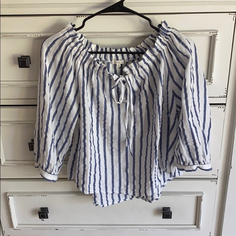 Off the shoulder 3/4 sleeve